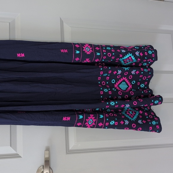 NWT Savanna Jane Midnight Magic Embroidered Maxi Dress - Picture 13 of 16